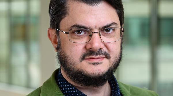 cum ii mai supraveghem pe cei care ne supravegheaza o cercetare etnografica a supravegherii mediate tehnologic volum lansat de vlad niculescu dinca