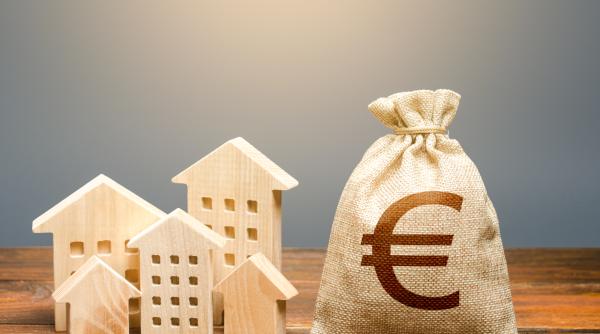 orasul de langa bucuresti unde s au mutat tinerii nevoie mare de bani europeni din pacate avem foarte putine blocuri reabilitate in continuare arata ca in anii 80