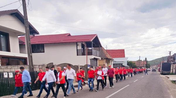 corneliu stefan bine primiti si in moroeni buciumeni si runcu