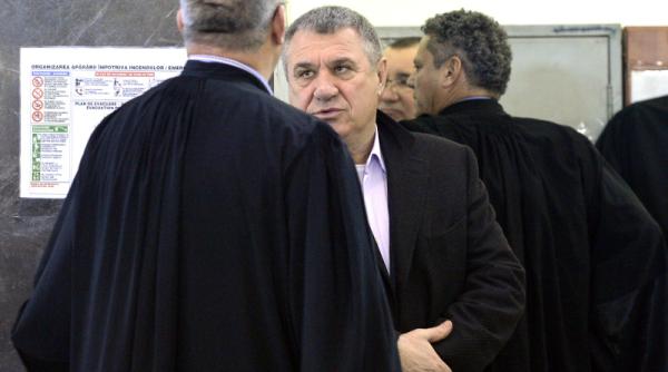 victor becali a fost reabilitat