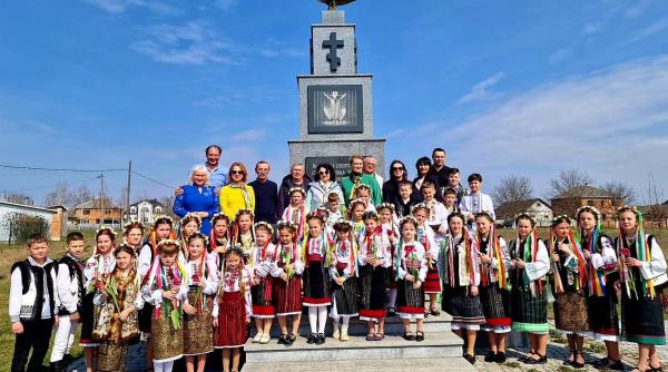 cum ii ajuta bucurestiul pe romanii din ucraina gheorghe carciu toti cei care invata in limba romana beneficiaza de asa ceva video