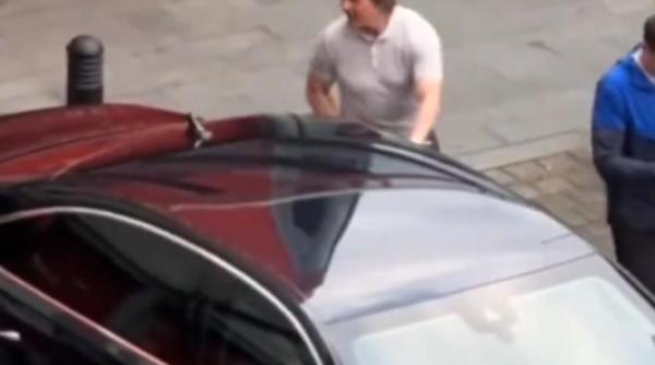 actorul tom cruise a incercat sa se urce in masina premierului britanic rishi sunak video