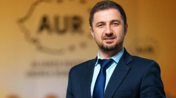 adrian axinia aur politica inepta si distructiva a globalistilor bruxellezi trebuie sa inceteze