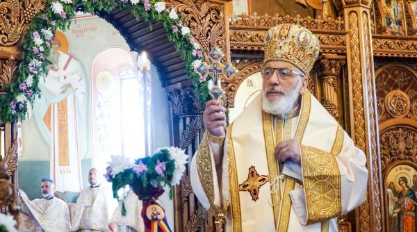 piersic d j vu sau deja prea mult arhiepiscopul calinic internat cu fractura de rotula pana la bucuresti a mai fost plimbat prin alte trei spitale