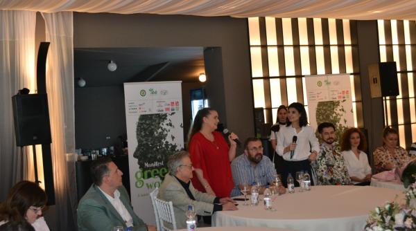 manifest green woman lavinia sandru avem nevoie de femei puternice si curajoase