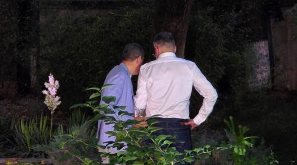 hai ca asta e tare ce face ciolacu in timp ce toti asteapta rezultatele la alegeri