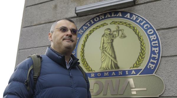 seful din umbra al usr ghinea rabufnire nervoasa caramitru si au pierdut nervii valeriu nicolae e foarte trist pentru partidul pe care il reprezinta