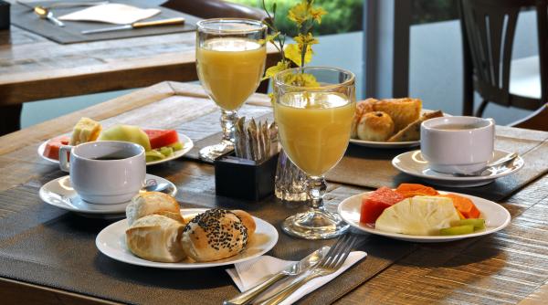 cele trei alimente recomandate de nutritionisti pentru micul dejun