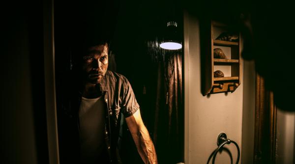 evolutia ne a facut paranoici o noua teorie surprinzatoare