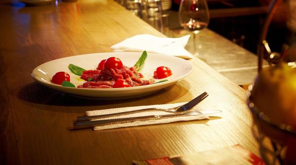 mitul mancatului dupa 6 seara mihaela bilic ani la rand nutritionistii ne au creat senzatia ca e periculoasa pentru silueta are dublu rol