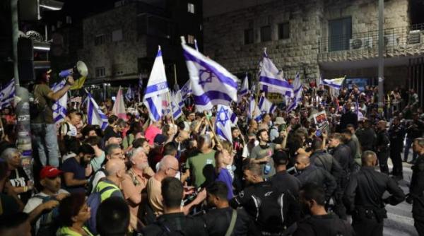 mai multe persoane au fost retinute demonstratii in ierusalim impotriva guvernului netanyahu