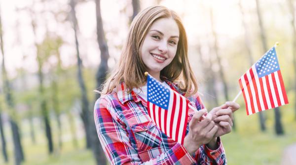 romania tot mai aproape de ridicarea vizelor pentru america ultimii pasi catre admitere in programul visa waiver