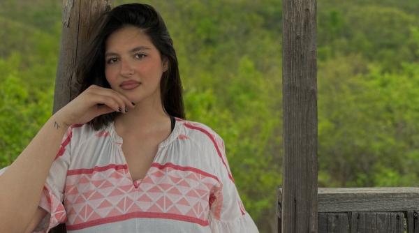 mama e ceva sfant nu pot numi pe altcineva mama carmina fiica lui liviu varciu despre relatia cu anda calin pentru mine este doar partenera tatalui meu