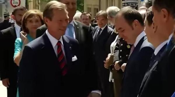 marele duce de luxemburg isi transfera puterile sale constitutionale