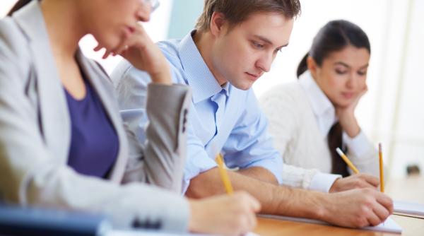 evaluarea nationala absolventii de gimnaziu sustin astazi proba la matematica