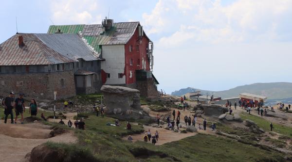 imaginile zilei vin de pe platoul bucegi galerie foto