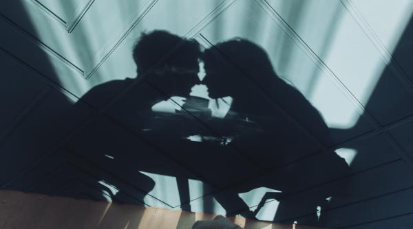 psihologia relatiilor in paralel privirea este cea care face diferenta