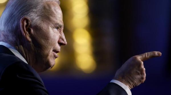 biden ii spune unui aliat ca se gandeste daca sa se retraga din cursa pentru 2024 impotriva lui trump