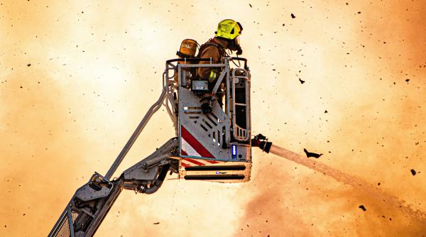 un roman a fost arestat in grecia pentru ca a ar fi provocat un incendiu de vegetatie