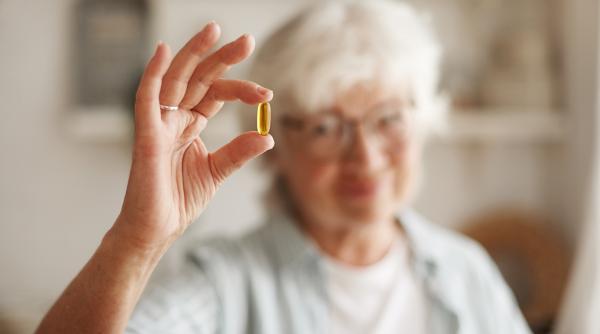 vitamina d si legatura cu tiroida dr ruxandra dobrescu despre deficitul de vitamina soarelui implicata si in multe alte functii