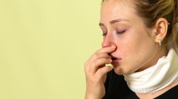 trucul care te va ajuta sa scapi imediat de nasul infundat ce trebuie sa faci