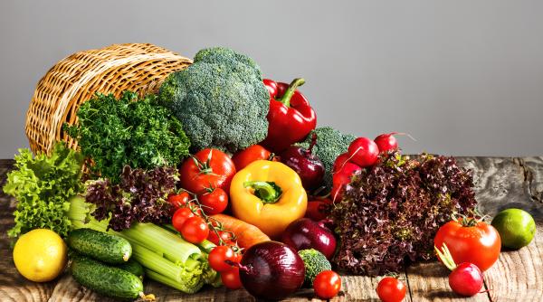 ce alimente ne sunt recomandate si pe care ar trebui sa le evitam pe timp de vara