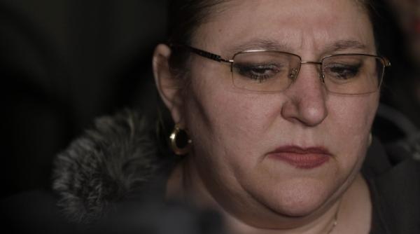 ce sanctiuni risca diana sosoaca dupa ce si a pus botnita si a facut circ in parlamentului european