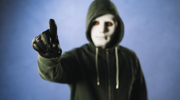 noi greseli comise in ancheta doctoritei ucise din braila fost inspector sef ipj braila telefonul victimei se afla undeva pe fundul dunarii