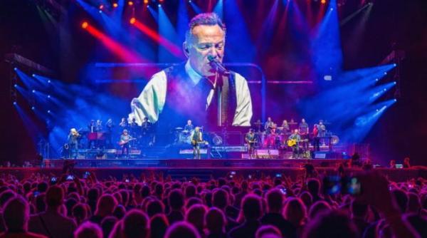 forbes bruce springsteen a devenit oficial miliardar