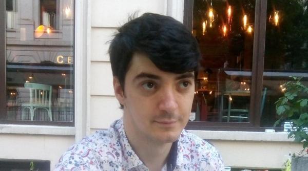 universitatea din bucuresti reactie in cazul profesorului andrei nae