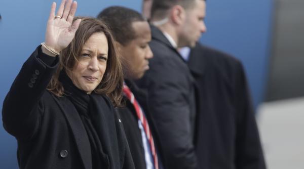 kamala harris favorita la casa alba intr un sondaj reuters chirieac arata ce s a intamplat in trecut cand a fost o situatie similara