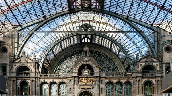 oferta primita de la belgieni cand alin bucur a vrut sa si faca restaurant in anvers iti dadea bani si totul la dispozitie noi avem o tara frumoasa dar o distrugem