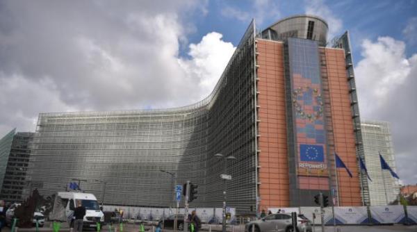 victor negrescu n ar fi o alegere rea pentru functia de comisar european bogdan chirieac totul e in pixul primului ministru