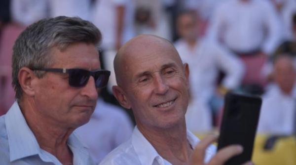 garcea si uniforma o poveste cu final fericit ce inseamna uzurparea de calitati oficiale