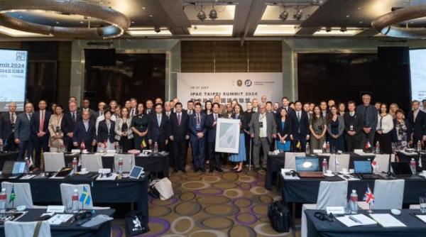 deputatul alexandru muraru la cea mai mare delegatie de parlamentari din intreaga lume prezenta vreodata in taiwan act de solidaritate fara precedent