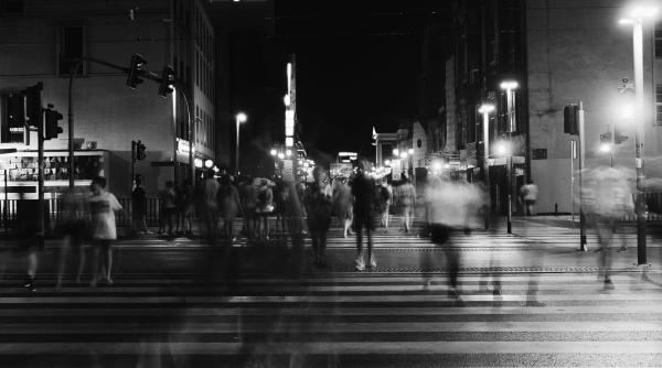 le e frica sa nu iasa lumea cu furci in strada vor intelege cand va fi prea tarziu sociologul palada este strigator la cer ce se intampla