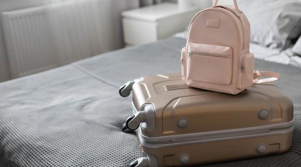 de ce sa tii valiza in cada daca stai la hotel in vacanta si cand e bine sa despachetezi