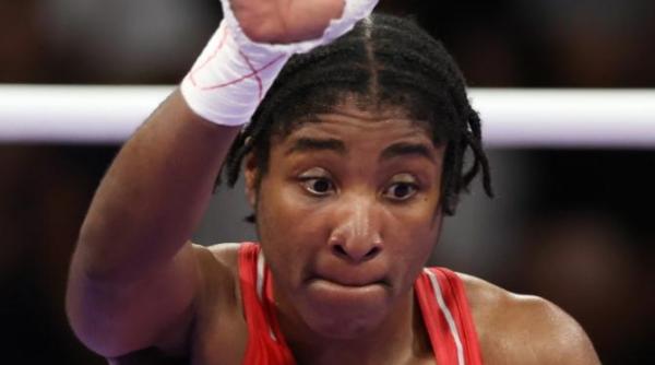 echipa refugiatilor obtine prima medalie olimpica din istorie cine este pugilista cindy ngamba