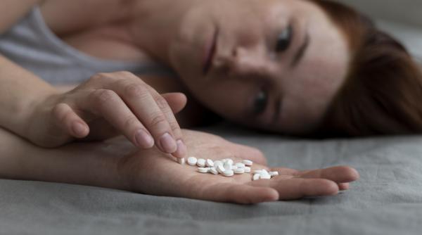 tratamentele antidepresive greseala majora psih cristina zaharia semnal de alarma saracii ajung dependenti