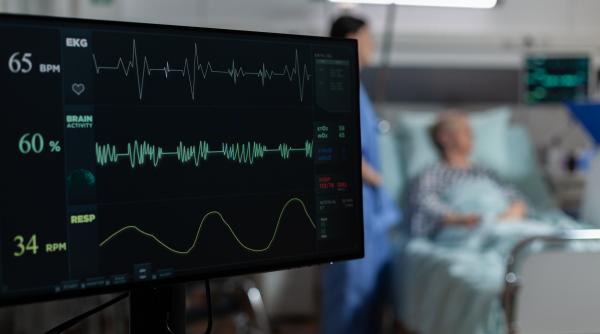 aici este esenta in cazul mortilor suspecte de la spitalul sf pantelimon chirieac avem cadavrele pe masa si noi spunem ca nu exista nimic ca s a respectat protocolul