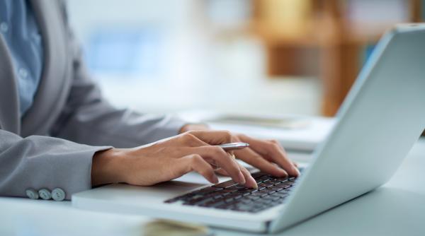 noul portal al registrului comertului a solutionat automat peste 68 000 de solicitari online