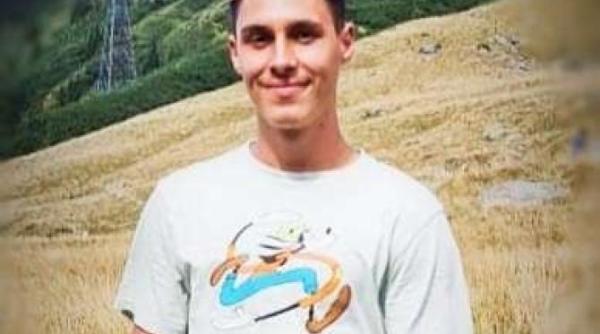 adolescent cautat de politisti a plecat din campingul unde era cu familia