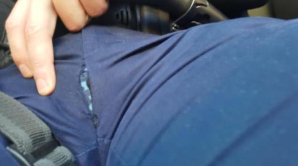 care i realitatea cu uniformele rupte ale politistilor