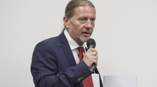 ne a parasit si matei virtosu purtatorul de cuvant din partea avocatului poporului