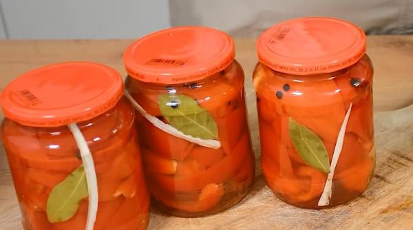 cum pui gogosari in otet reteta de sezon