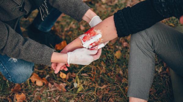 dambovita 20 de indivizi audiati intr un dosar de incaierare ce presupune infractiunea