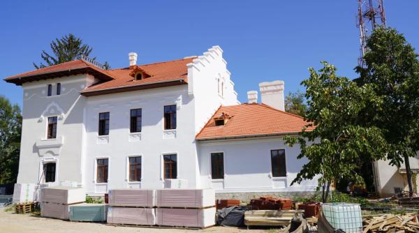 targoviste o cladire de patrimoniu isi recapata frumusetea de altadata