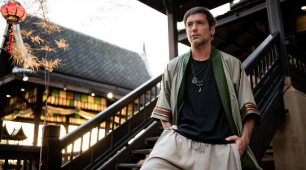 premiera la insula iubirii radu valcan a facut anuntul in fata concurentilor v as ruga sa cantariti foarte bine decizia