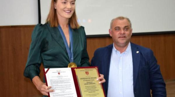 campioana olimpica adriana adam cetatean de onoare al judetului vaslui