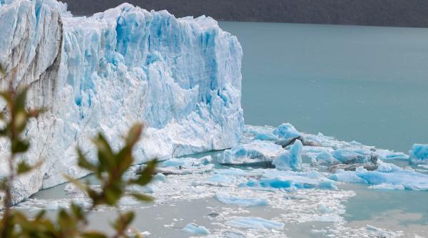 oamenii de stiinta construiesc roboti pentru a monitoriza topirea ghetii sub calota antarcticii